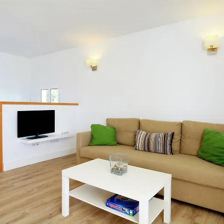Spacious In Puerto Del Carmen With Swimming Pool Vila *